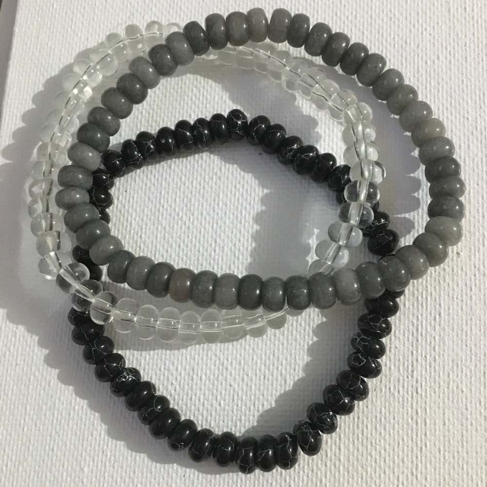 Bead bracelet set